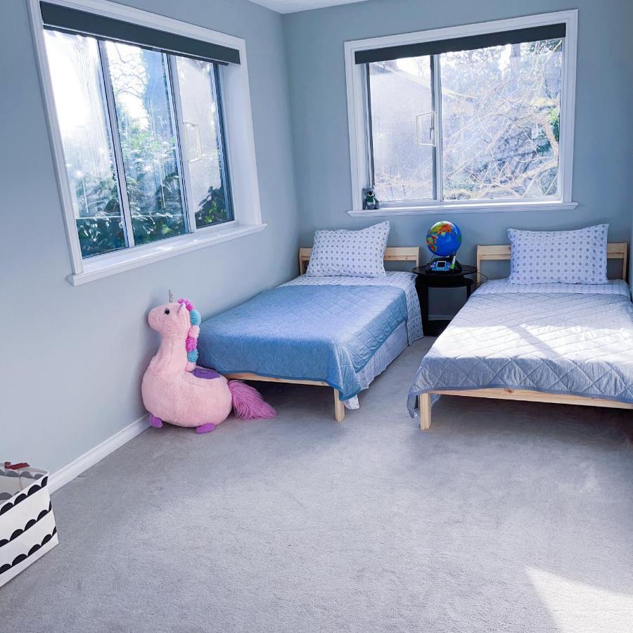 ויקטוריה Quiet Three Bedrooms House מראה חיצוני תמונה